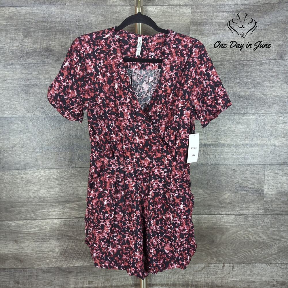 RVCA V Neck Romper Size L